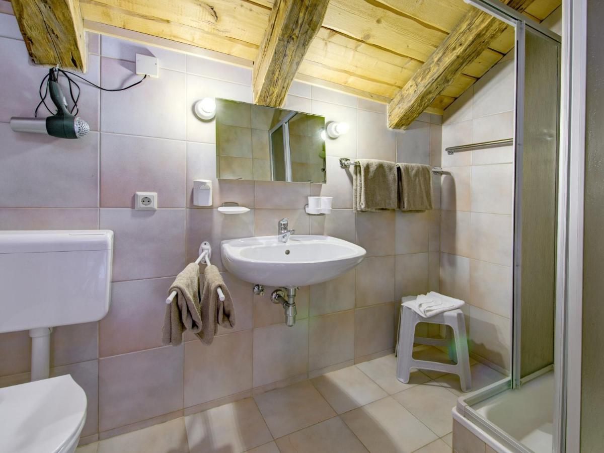 Apartment In Lienz With A Balcony Obernussdorf Екстериор снимка